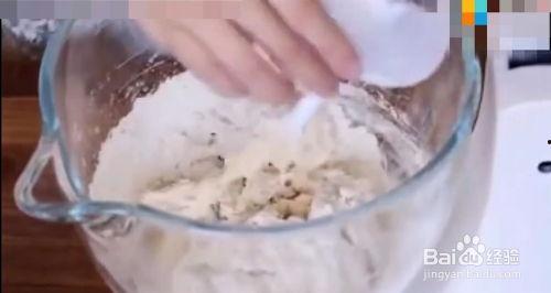 爆料面包怎么做视频,如何制作爆款面包，轻松吸引粉丝关注