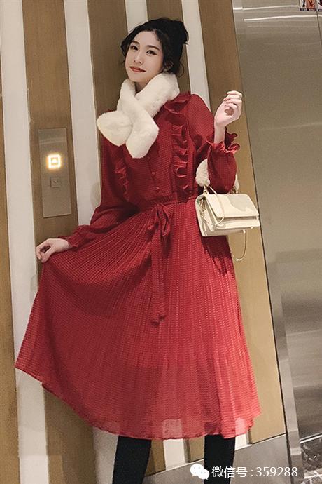 网红长袖连衣裙浪漫图,网红长袖连衣裙美图赏析