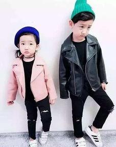 韩国兄妹吃瓜青衣服,青衣装扮引网友热议